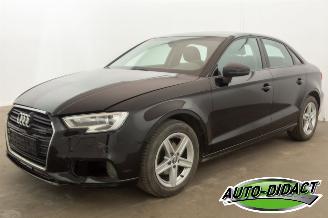 skadebil auto Audi A3 1.6 TDI Automaat Clima Berline 2018/12