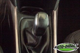 Peugeot 2008 1.2 60kW Navi Clima Access picture 11