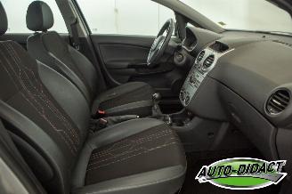Opel Corsa 1.4-16V Airco Anniversary Edition picture 20