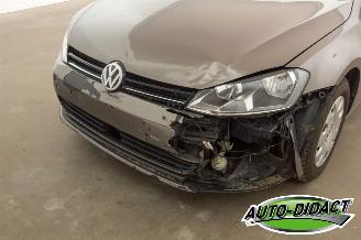 Volkswagen Golf 1.6 TDI Clima Navi Trendline picture 29