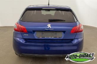 Peugeot 308 1.2 Style Clima Navi picture 35