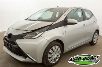 Avarii autoturisme Toyota Aygo 1.0 X-Play Airco Camera 2017/3