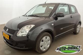 damaged passenger cars Suzuki Swift 1.3 Cool  Airco 2007/11