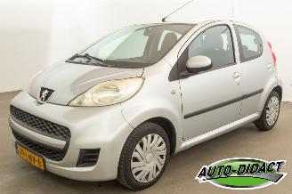 skadebil auto Peugeot 107 1.0-12V XS Automaat 2010/6