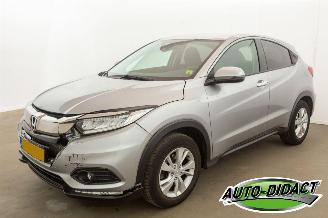 Vaurioauto  passenger cars Honda Hr-v 1.5 i-VTEC Elegance Automaat 2020/8