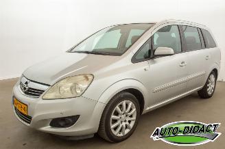 krockskadad bil auto Opel Zafira 1.8 Temtation 2009/10