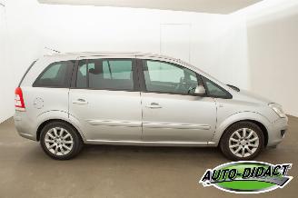 Opel Zafira 1.8 Temtation picture 36
