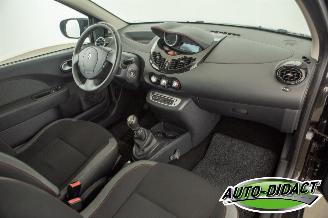 Renault Twingo 1.2 16v Dynamicque Airco picture 26