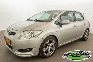 uszkodzony samochody osobowe Toyota Auris 1.6-16V Luna Business 2007/9