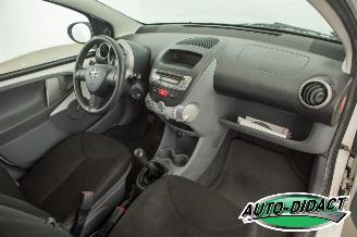 Toyota Aygo 1.0-12V - Airco - 5 deurs - Access picture 9