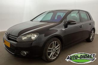 krockskadad bil auto Volkswagen Golf 1.4 TSI Highline 2010/9