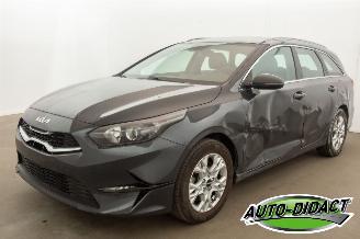 Voiture accidenté Kia Ceed 1.0 88kW 46.134 km Navi Clima Camera 2024/2