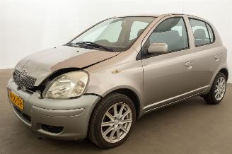 damaged passenger cars Toyota Yaris 1.3 VVT-i Airco S-Line 2006/1