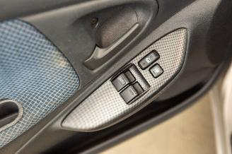 Toyota Yaris 1.3 VVT-i Airco S-Line picture 11