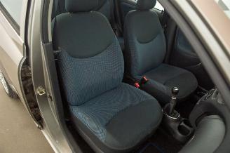 Toyota Yaris 1.3 VVT-i Airco S-Line picture 18