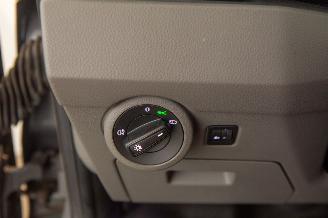 Volkswagen Transporter 2.0 TDI Automaat 110kW Airco picture 12