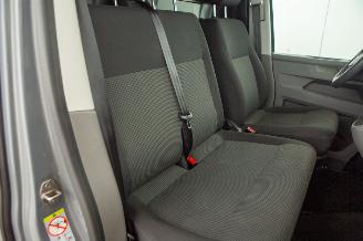 Volkswagen Transporter 2.0 TDI Automaat 110kW Airco picture 17