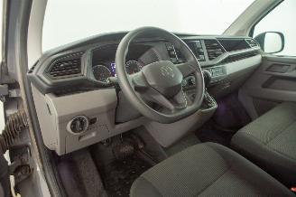 Volkswagen Transporter 2.0 TDI Automaat 110kW Airco picture 18