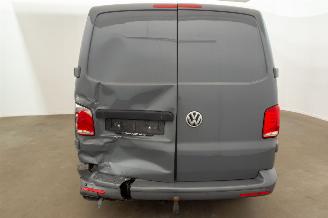 Volkswagen Transporter 2.0 TDI Automaat 110kW Airco picture 30