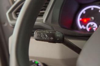 Volkswagen Transporter 2.0 TDI Automaat 110kW Airco picture 13