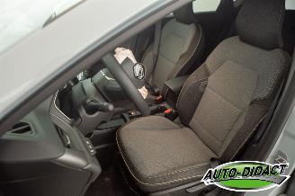 Renault Captur 1.6 E-Tech Full Hybrid 145 techno picture 27