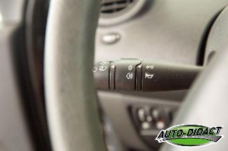 Renault Twingo 1.2-16V Airco Collection picture 12