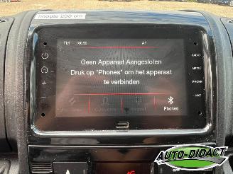 Opel Movano 2.2D 120 L1H1 Navi Clima 3.3t Motorschade picture 8
