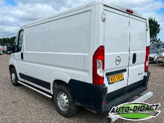 Opel Movano 2.2D 120 L1H1 Navi Clima 3.3t Motorschade picture 3