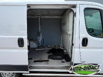 Opel Movano 2.2D 120 L1H1 Navi Clima 3.3t Motorschade picture 36