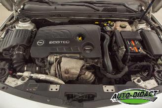Opel Insignia 1.6T Automaat Navi Clima Business+ picture 41