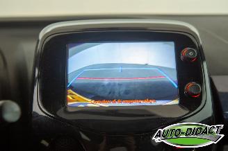 Toyota Aygo 1.0 X-Joy Navi Camera Clima VVT-i picture 8