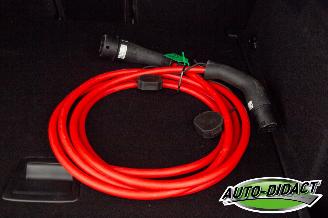 Peugeot e-3008 73 kWh 48.790 km NAP Allure Avantage 210 picture 24