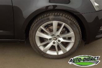 Skoda Octavia 1.5 TSI Automaat Clima Navi picture 28