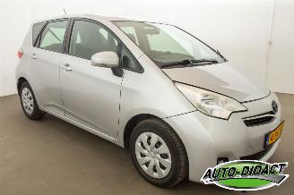 Toyota Verso S 1.3 VVT-i  Automaat Camera Clima Aspiration picture 2