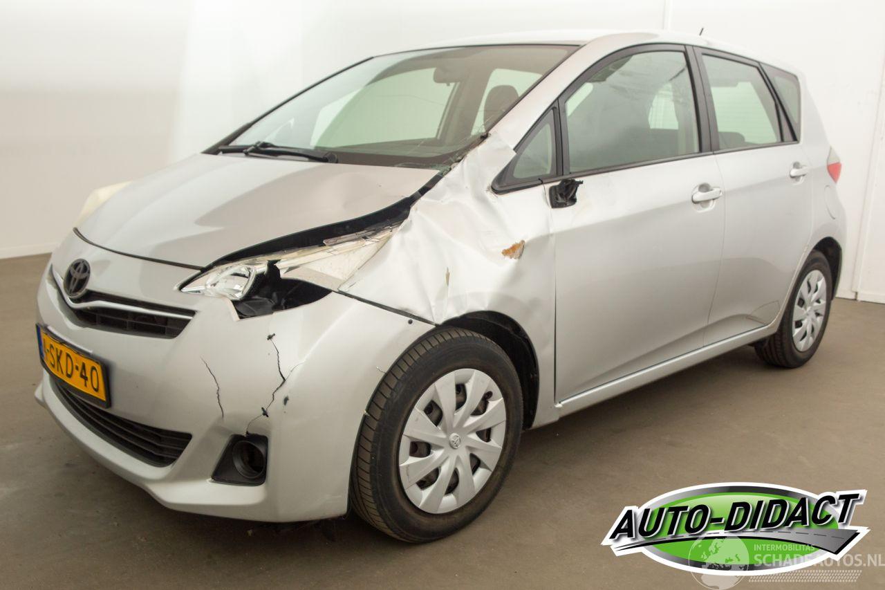 Toyota Verso S 1.3 VVT-i  Automaat Camera Clima Aspiration