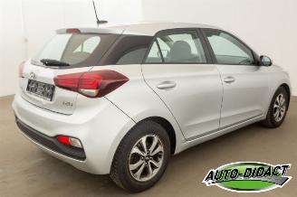 Hyundai I-20 1.2 Airco Navi Camera Hagelschade picture 4