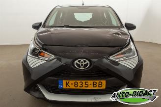 Toyota Aygo 1.0 VVT-i 69.877 km NAP Camera Clima X-Play picture 31