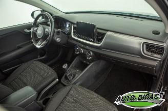 Kia Stonic 1.0 T-GDi MHEV 28.092 km NAP Camera Airco DynamicLine picture 17