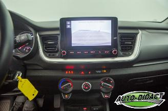 Kia Stonic 1.0 T-GDi MHEV 28.092 km NAP Camera Airco DynamicLine picture 9