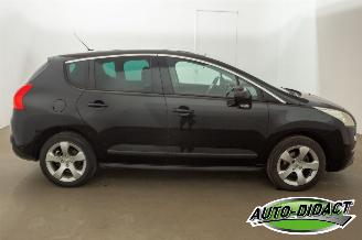 Peugeot 3008 1.6 VTi Clima Pano Première picture 40