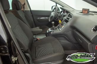 Peugeot 5008 1.6 VTi 7p. Navi Clima Blue Lease picture 20