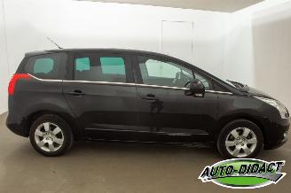 Peugeot 5008 1.6 VTi 7p. Navi Clima Blue Lease picture 41