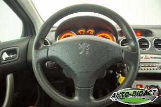Peugeot 308 1.6 VTi Clima XS picture 5