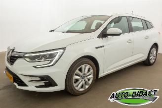 škoda osobní automobily Renault Mégane 1.6 E-Tech Plug-In Hybrid 160 Equilibre 2023/3