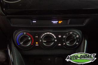 Mazda 2 1.5 Skyactiv-G Navi Camera Airco Style Selected picture 10