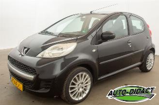 Voiture accidenté Peugeot 107 1.0-12V XS Airco 2010/8