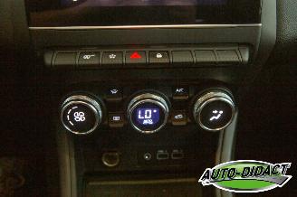 Renault Captur 1.0 TCe 90 34.832 km NAP Navi Camera Clima picture 9