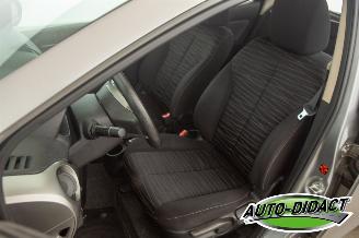 Mazda 2 1.3 TS Airco picture 23