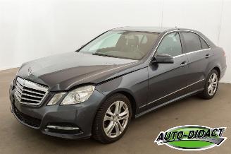 Vaurioauto  passenger cars Mercedes E-klasse E200 CDI Automaat Clima BlueEFFICIENCY Avantgarde 2012/8