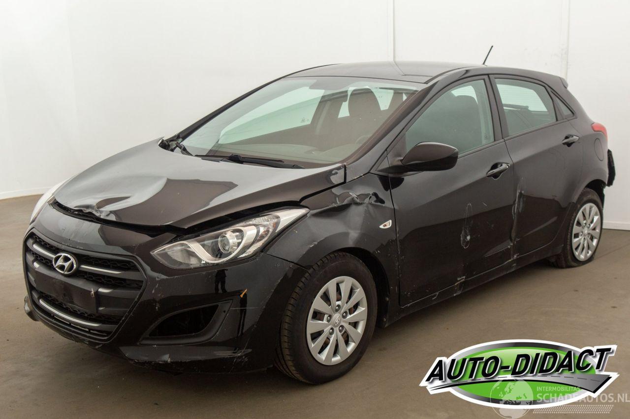 Hyundai I-30 1.4 Airco 64.356 km
